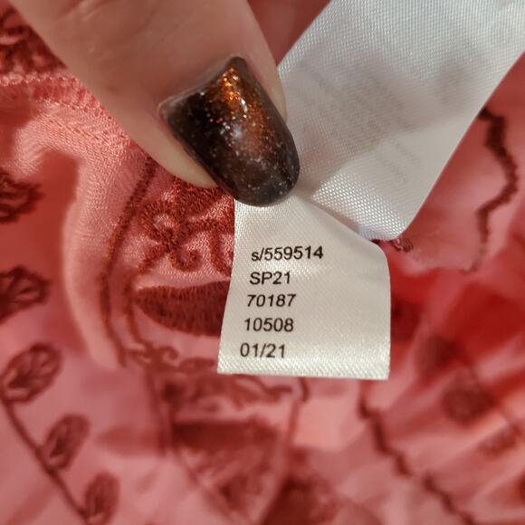 Loft NWT Womens Floral Embroidered Henley Button Peplum Shell Top Size M Pink - Picture 8 of 10